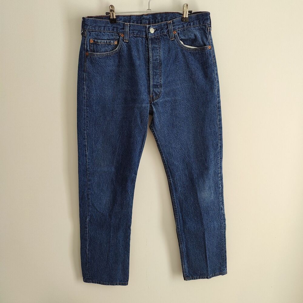 Vintage Levis 501 Denim Jeans Made in USA Size 32x31 (Tag 36x32) Button Fly XX